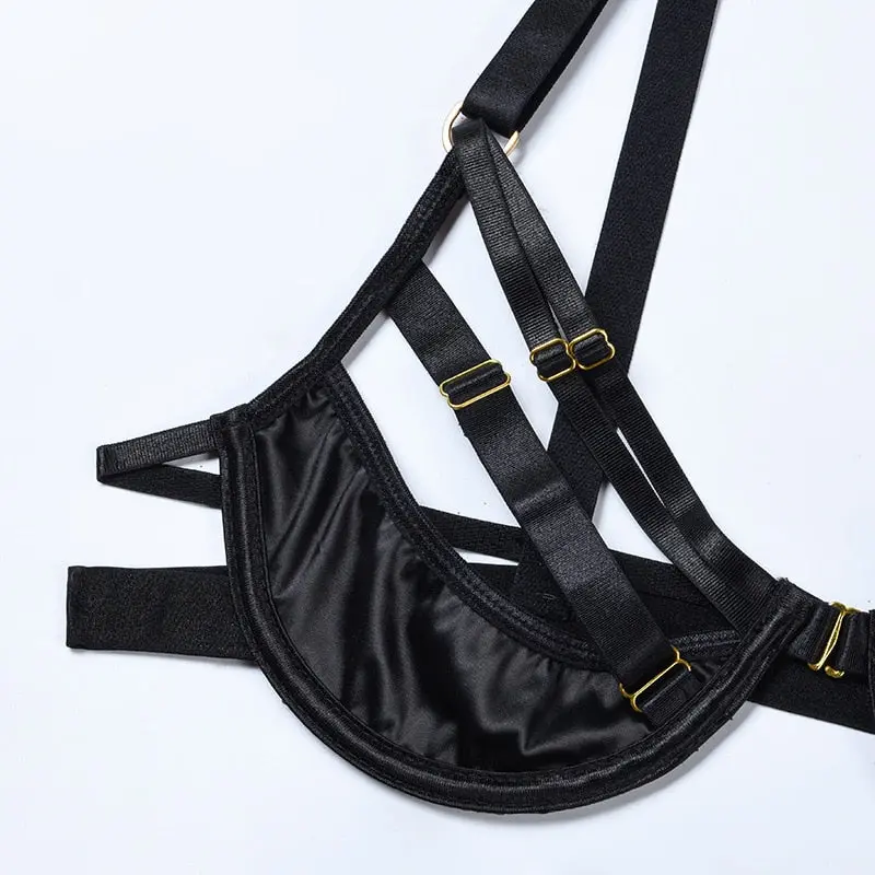 Mariam – Black 4-Piece Lingerie Set – Four Pieces of Pure Confidence - Image 4