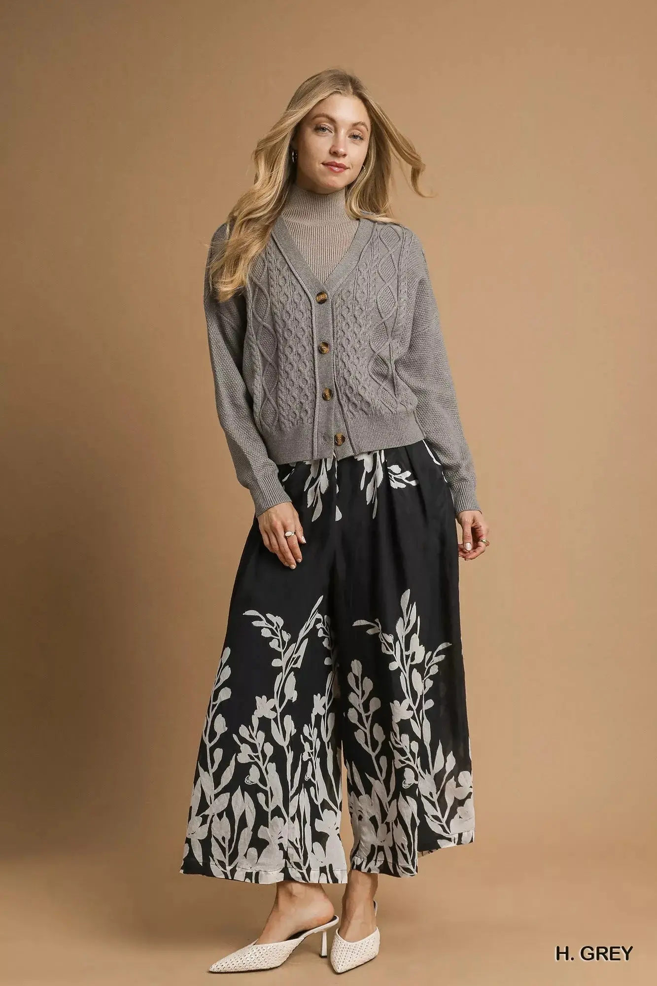 Umgee Chunky Cable Knit V-Neck Button-Up Cardigan - Image 3